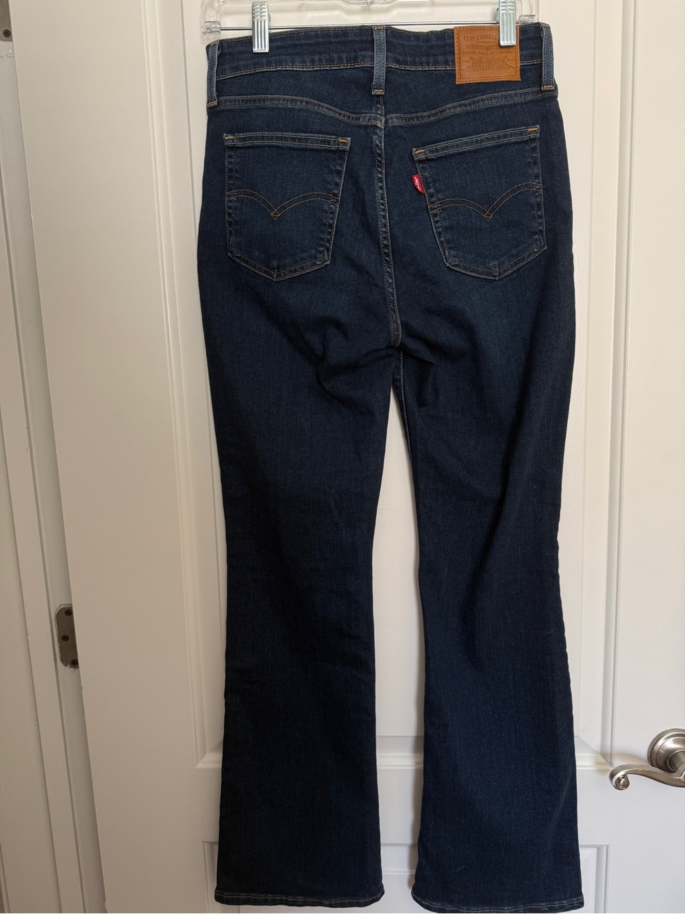 Levi's Dark Blue 725 High Rise Bootcut Jeans- size 28